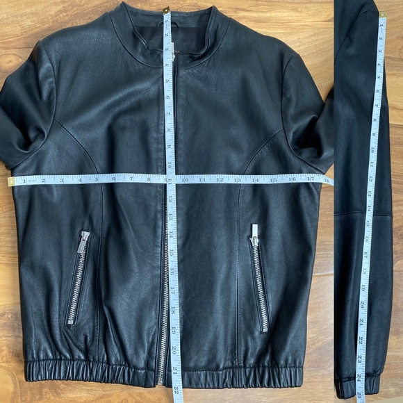 BCBGMaxAzria Leather Black Bomber Jacket Minimalist Collarless Luxury Timeless S - Picture 8 of 9